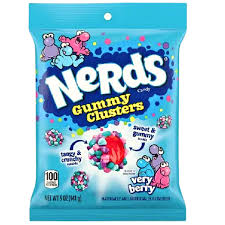 Nerds Gummy Clusters Very Berry Peg Bag pack USA (12x141g)